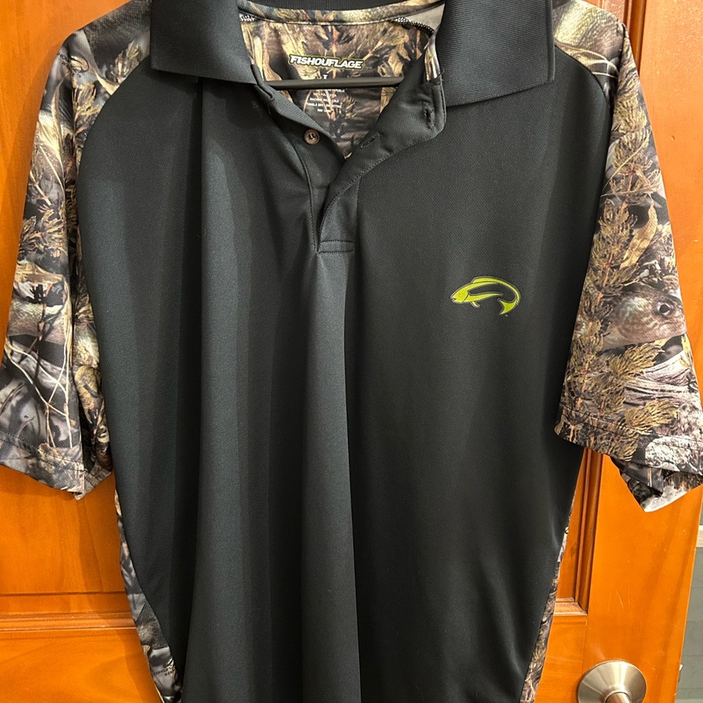 Black Fishouflage short sleeve polo